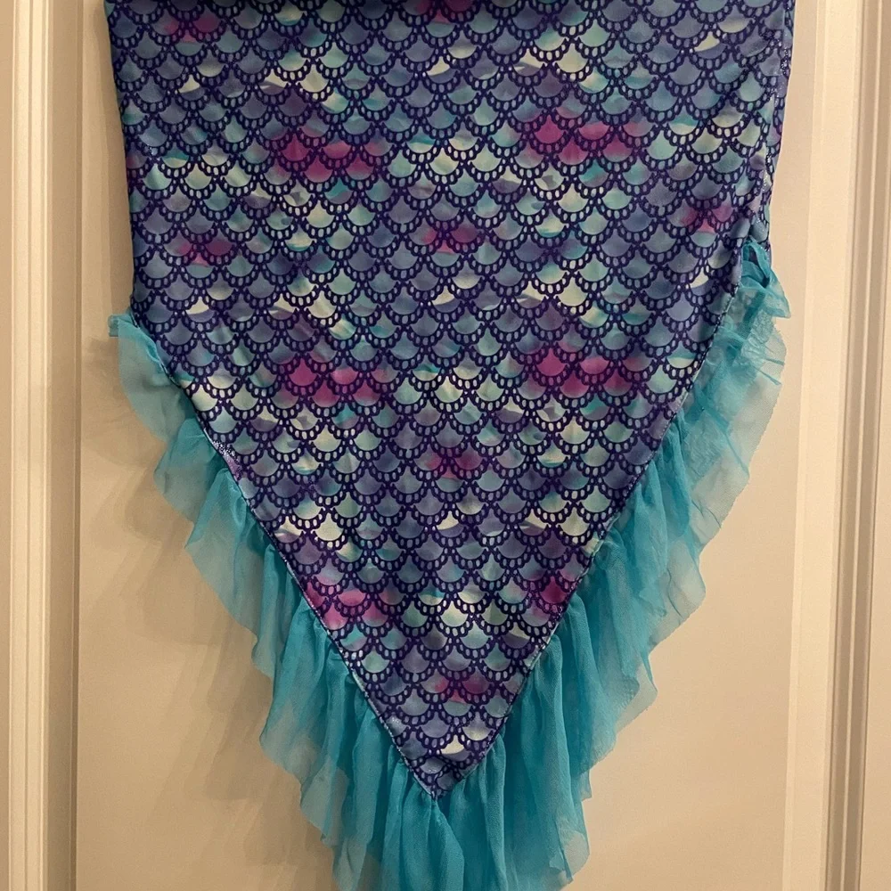 Blue and Purple Scallop Pattern mermaid skirt with Ruffle Trim